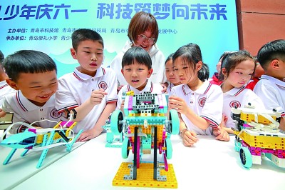 激勵(lì)創(chuàng)新，樹(shù)立“強(qiáng)國(guó)有我”鴻鵠志